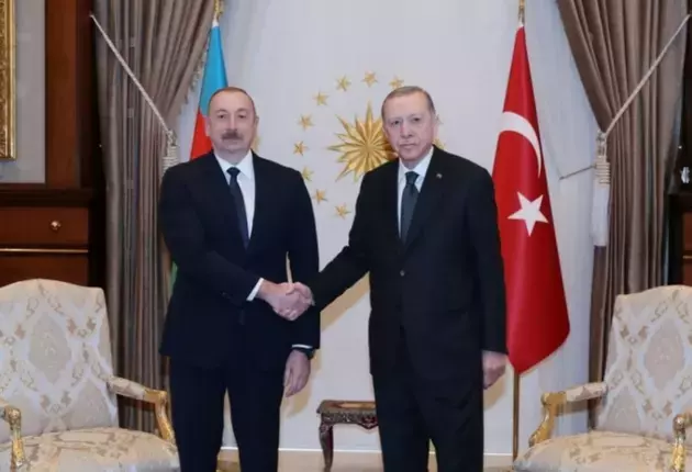 Azerbaijani and Turkish presidents hold phone talks