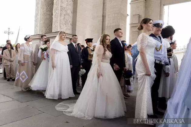 Procession of Caucasus and South of Russia representatives take place at wedding festival at VDNKh in Moscow