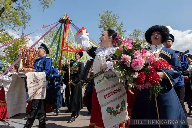 Procession of Caucasus and South of Russia representatives take place at wedding festival at VDNKh in Moscow