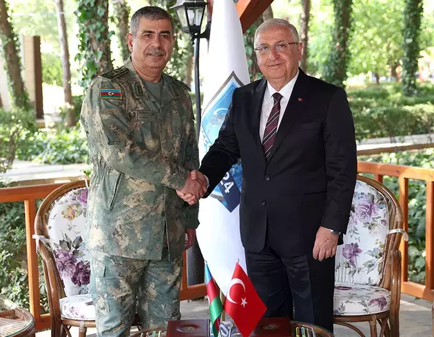 Azerbaijan,Türkiye’s heads of MOD hold negotiations