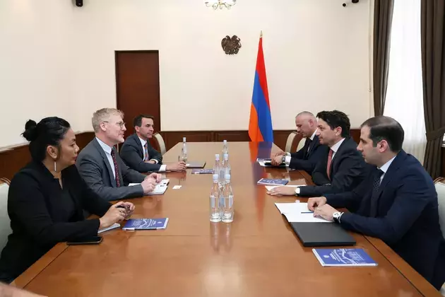 Armenia, ADB discuss cooperation issues