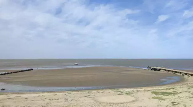 Wind dries up Azov Sea in Kuban