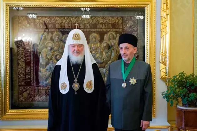 Mufti of Dagestan decorated with Order of Russian Orthodox Church