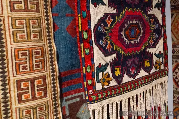Exhibition &quot;Inspired by the Carpet&quot; opens in pavilion of State Museum of Oriental Art at VDNKh