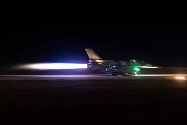 Israel launches new wave of airstrikes on Iran