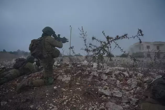 Israel attacks southern Lebanon