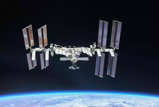 Moscow and Washington discuss plans for deorbiting ISS
