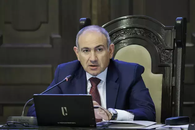 Pashinyan expresses condolences to Putin over Amur Region plane crash