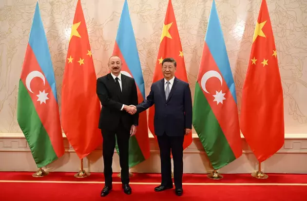 Ilham Aliyev meets with Xi Jinping in Tianjin