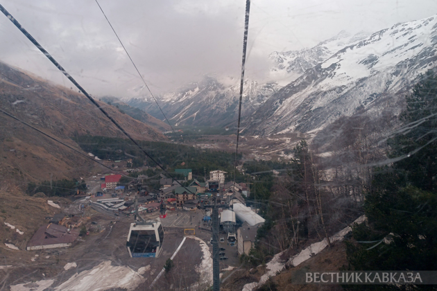 Three people die in cable car accident on Mt. Elbrus