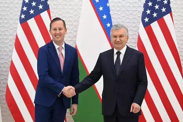 Uzbek President hosts US delegation for bilateral talks