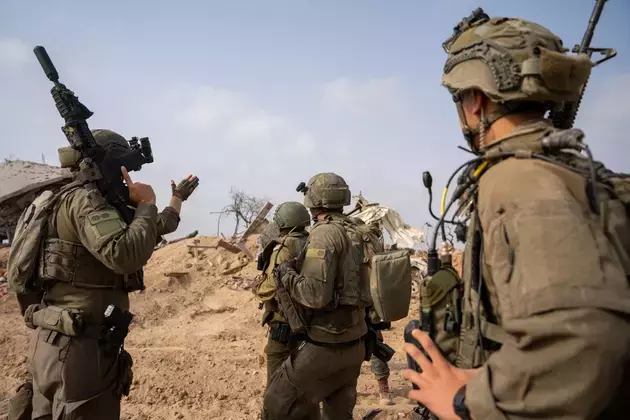 Israel considers launching powerful strikes on Gaza Strip