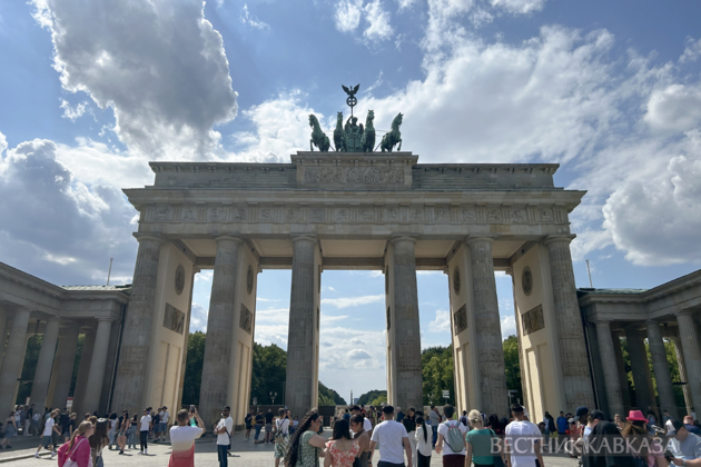 Germany lifts arms export restrictions to Israel