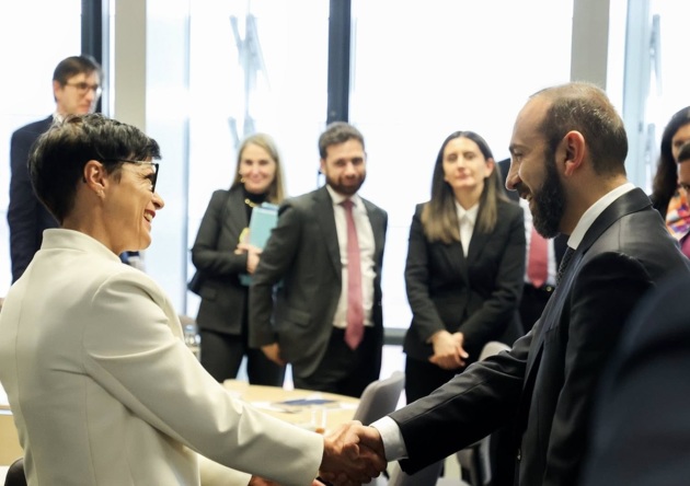 Mirzoyan and Kos discuss Armenia-EU cooperation