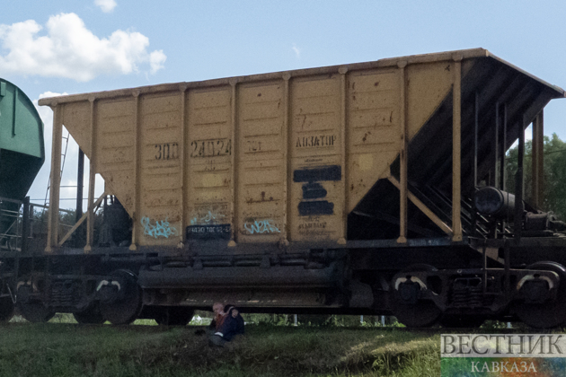 Baku and Yerevan discussing list of goods of interest to both sides - Pashinyan