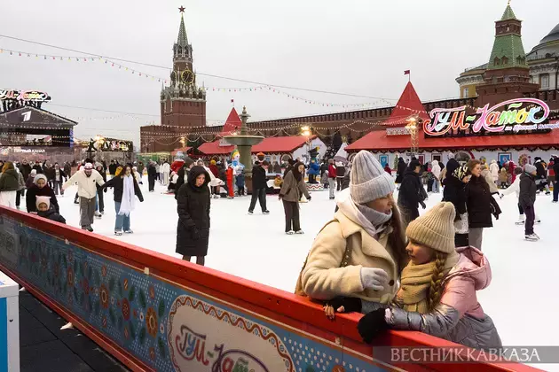 Winter in Moscow, Main Christmas Tree, New Year's, and Hanukkah 2026: Best photos of December