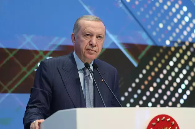 Erdoğan and Pezeshkian discuss regional situation during phone call