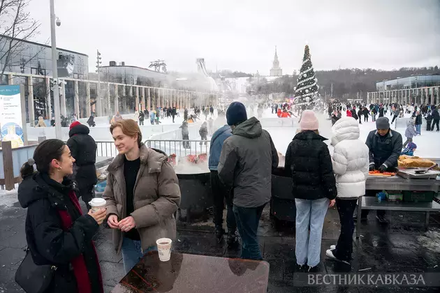Largest high-tech ice rink opens at Luzhniki Stadium in Moscow