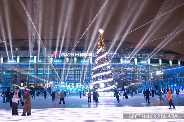 Largest high-tech ice rink opens at Luzhniki Stadium in Moscow