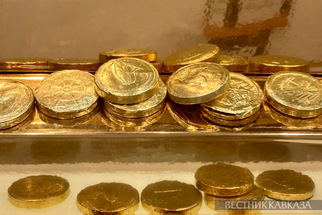 Price of gold futures hits new all-time high