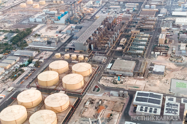 Нефтеперерабатывающий завод