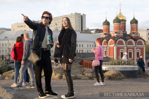 Туристы в Зарядье