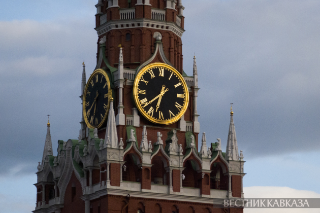 Вид на Спасскую башню Кремля