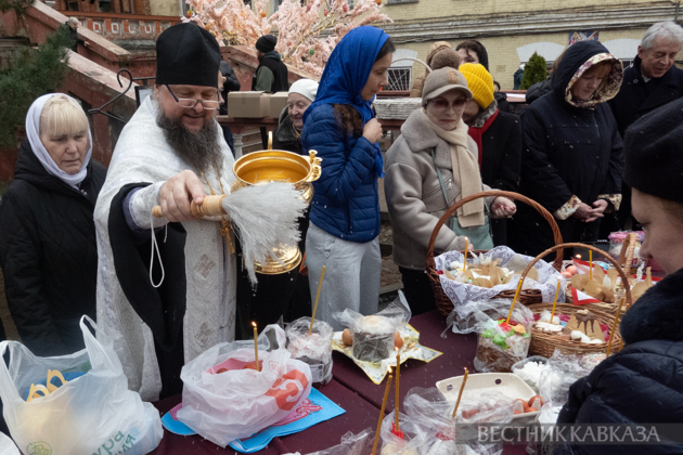 Easter 2026: Easter bread consecration and Easter Gift Festival in Moscow