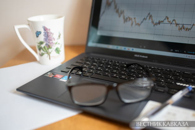 Ruble weakens after Finance Ministry announces foreign exchange transactions