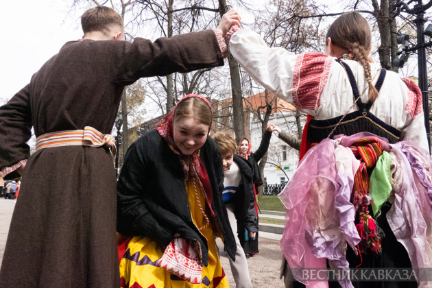 Lezginka and Caucasian cuisine: Moscow Spring Festival kicks off