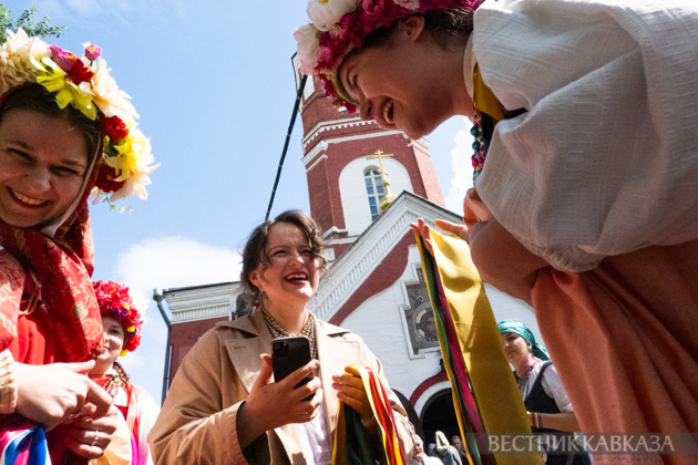 Trinity celebrations at Tsaritsyno Museum-Reserve