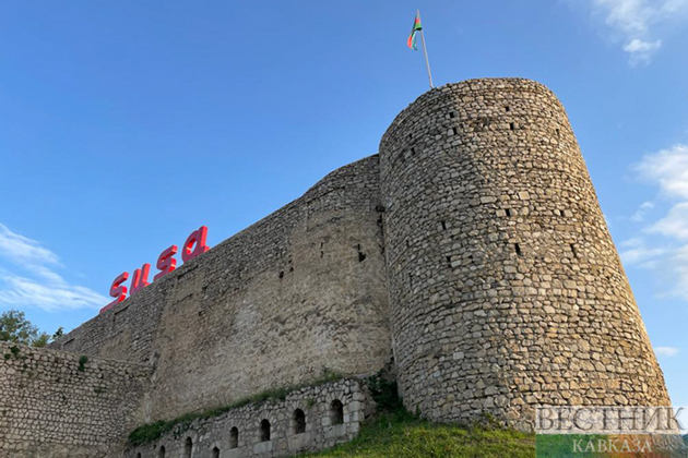 Ilham Aliyev meets President of Slovakia in Shusha