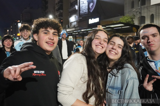 Buenos Aires celebrates Argentina's World Cup semifinal win