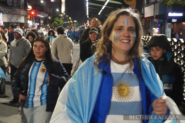 Buenos Aires celebrates Argentina's World Cup semifinal win