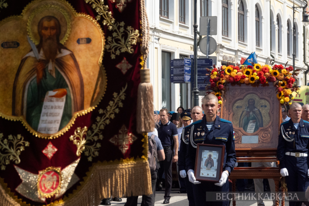 Moscow celebrates Airborne Forces Day and Ilya's Day