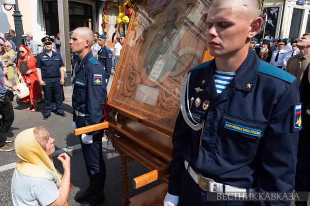 Moscow celebrates Airborne Forces Day and Ilya's Day