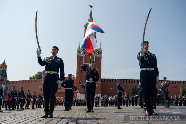 Moscow celebrates Airborne Forces Day and Ilya's Day