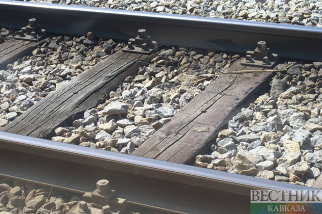 Azerbaijan to modernize railway from Baku to Russian border