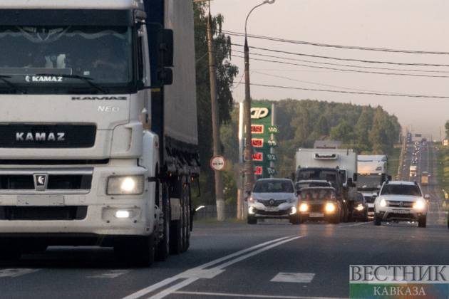 Russia and Azerbaijan to test e-CMR freight transport by year-end