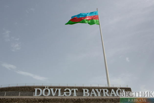 Ilham Aliyev and Mehriban Aliyeva congratulate Azerbaijan on State Sovereignty Day