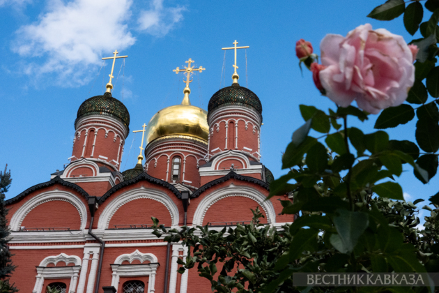 Znamensky Monastery on Varvarka Street