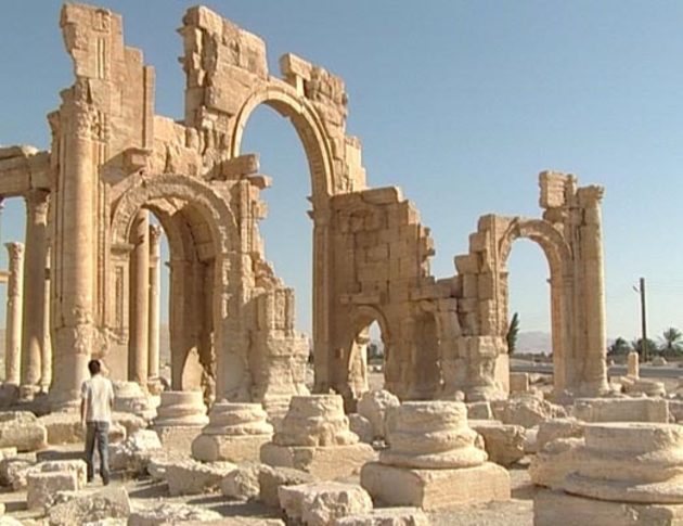 ISIS keeps ancient structures of Palmyra intact