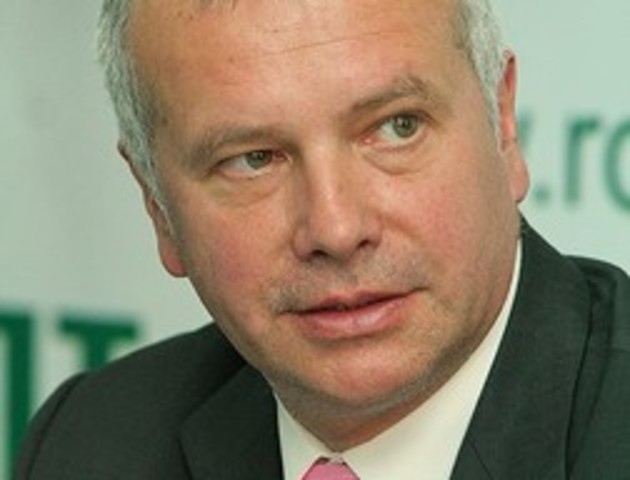 Alexander Rahr: &quot;Russia moves toward a pragmatic cooperation with Azerbaijan&quot;