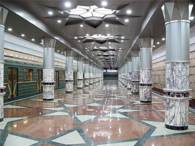 New Baku subway stations to have glass safety doors