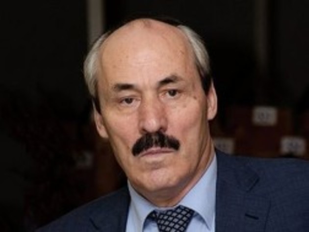 Dagestan needs textbook on poet Gamzatov