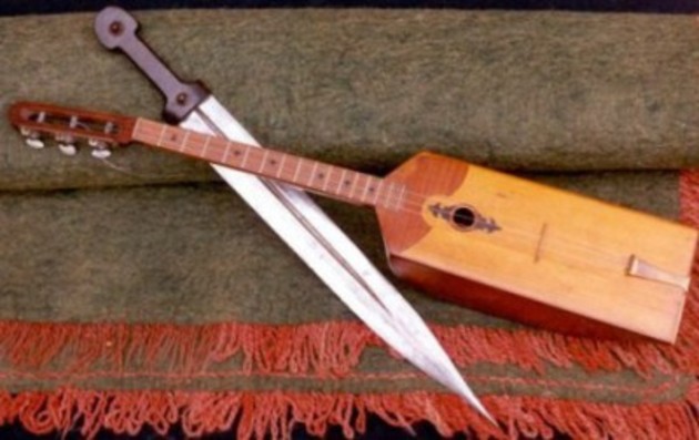 Dechig-pondar – Chechen national instrument