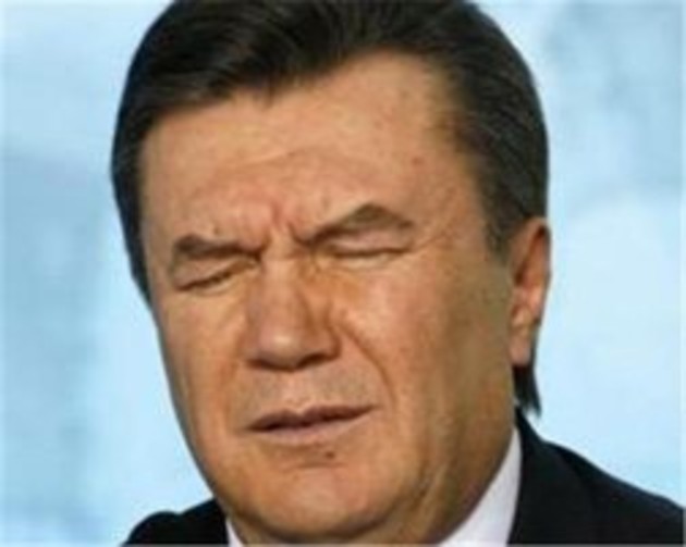 Ukrainian police put President Yanukovych on wanted list