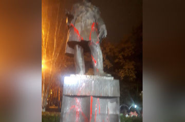 Yerevan decides to ignore fact of desecration of monument to Griboedov