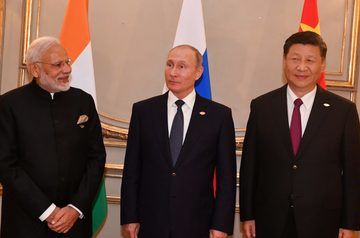 Russia invites India to balance China