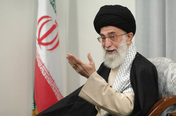 Iran&#039;s Supreme Leader speaks in Russian now